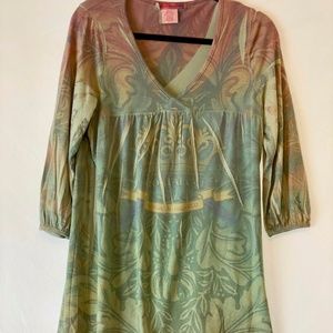 super soft empire waist long top greens and golds